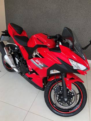 KAWASAKI NINJA 400 KAWASAKI NINJA 400